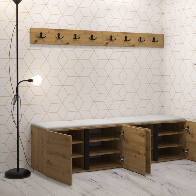 Nábytok do chodby s čalúnenými panelmi 42x42 SELAND 8 - biely / tmavo šedý