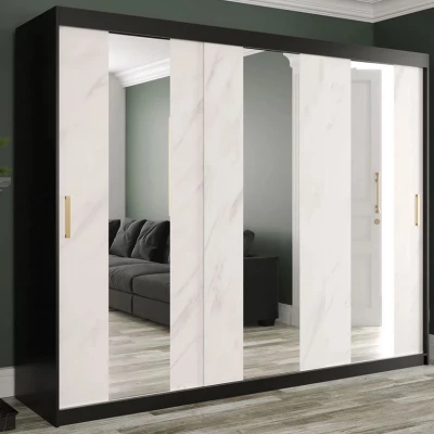 Zrkadlová šatníková skriňa 250 cm so zrkadlom CARSON 4 - biely mramor / čierna / zlatá Zrkadlová šatníková skriňa 250 cm so zrkadlom CARSON 4 - biely mramor / čierna / zlatá