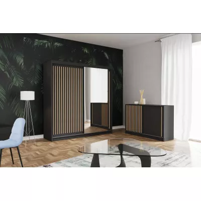 Široká komoda s dvierkami KAREN - čierna