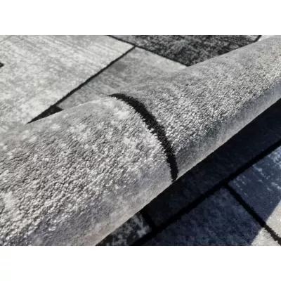 Kusový koberec 180x260 cm DEMIAN - šedý / čierny / biely