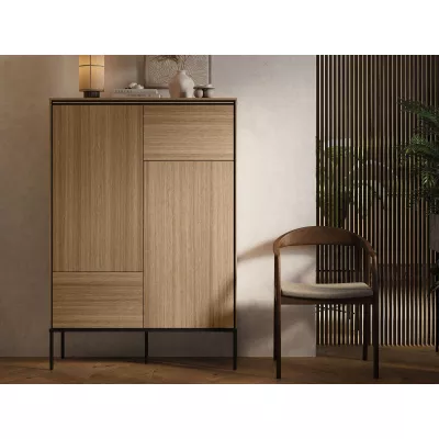 Vysoká komoda s dvierkami ANACORTES - dub