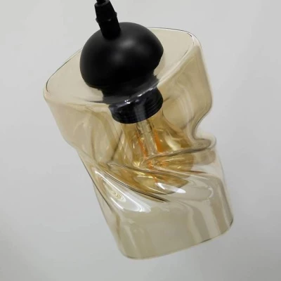 Závesné osvetlenie nad jedálenský stôl FELIS - 2xE27, 60W, čierne / jantárové sklo