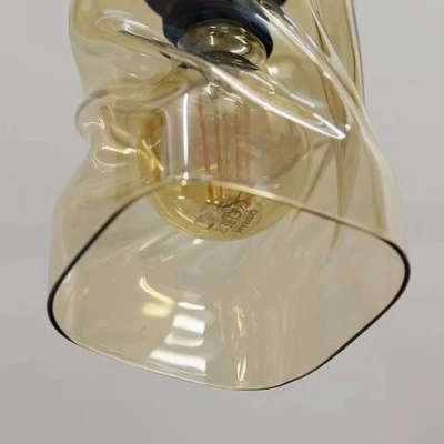 Moderné závesné osvetlenie FELIS - 1xE27, 60W, čierne / jantárové sklo