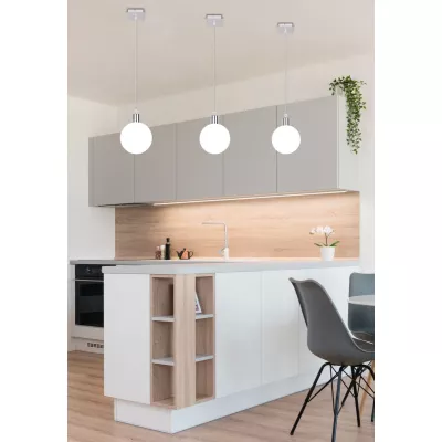 Moderné závesné osvetlenie ODEN - 1xG9, 40W, 12cm, guľa, chrómované / biele