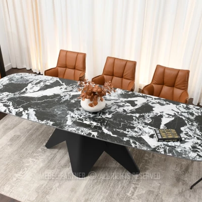 Rozkladací jedálenský stôl HAMAD - čiernobiely mramor / čierny