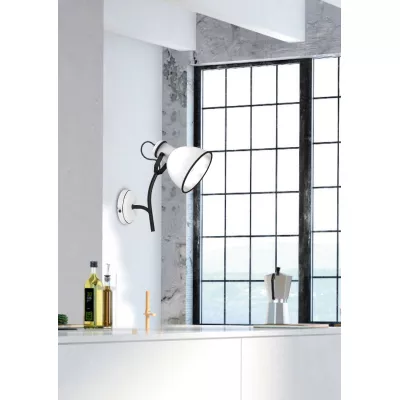 Moderná nástenná lampa ZUMBA - 1xE14, 40W, biela / čierna