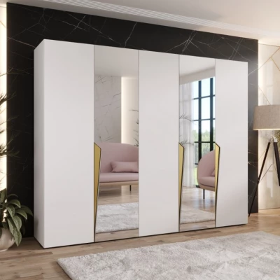 Široká šatníková skriňa 250 cm SORAYA 2 so zrkadlom - biela / zlaté úchyty