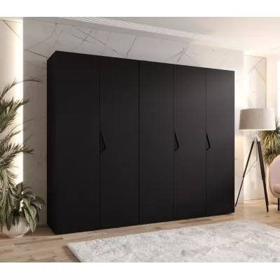 Široká šatníková skriňa 250 cm AMARIS 1 - čierna / čierne úchyty