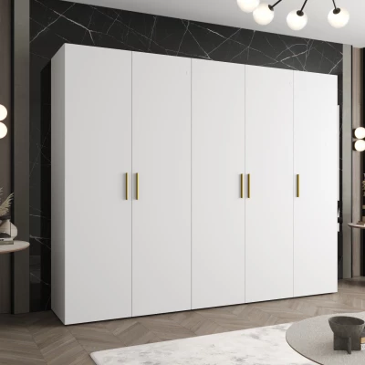 Priestranná šatníková skriňa HELMA 1 250 cm - biela / zlaté úchyty