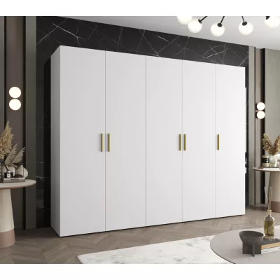 Priestranná šatníková skriňa HELMA 1 250 cm - biela / zlaté úchyty