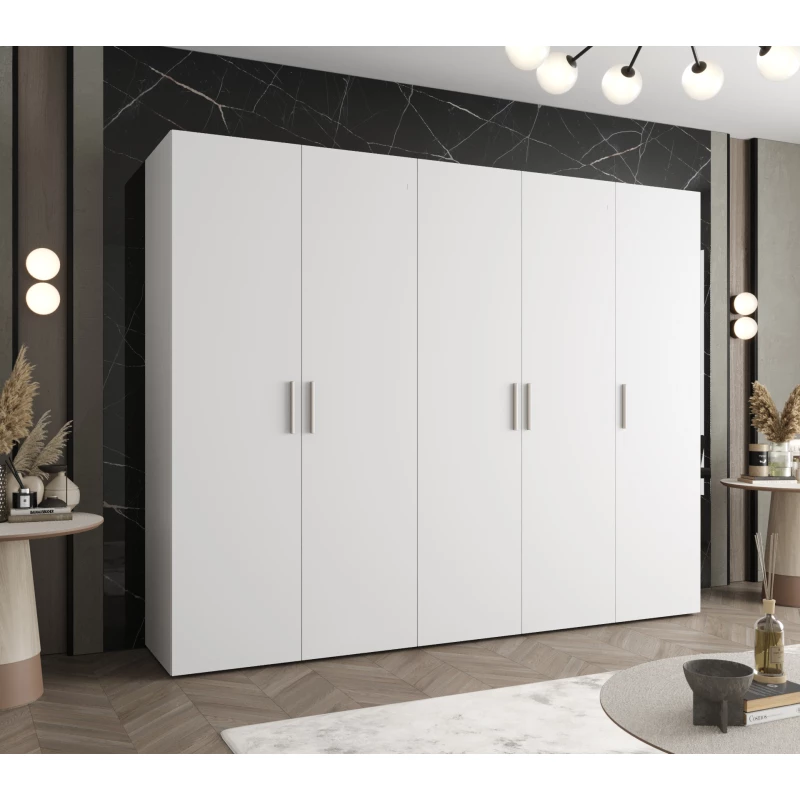 Priestranná šatníková skriňa HELMA 1 250 cm - biela / strieborné úchyty