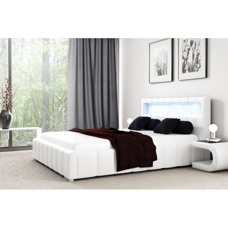 Manželská posteľ Fekri 200x200, biela eko koža